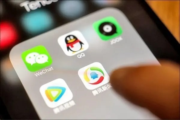 在哪个平台购买QQ游戏账号安全？